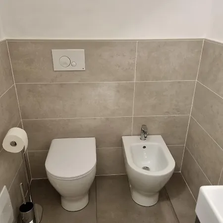 فندق مبيت وإفطار La Terrazza Sui Fieschi 4*